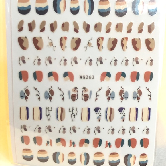 Pop Finger Nail Art - 3 Sheets - Picture 6 of 9